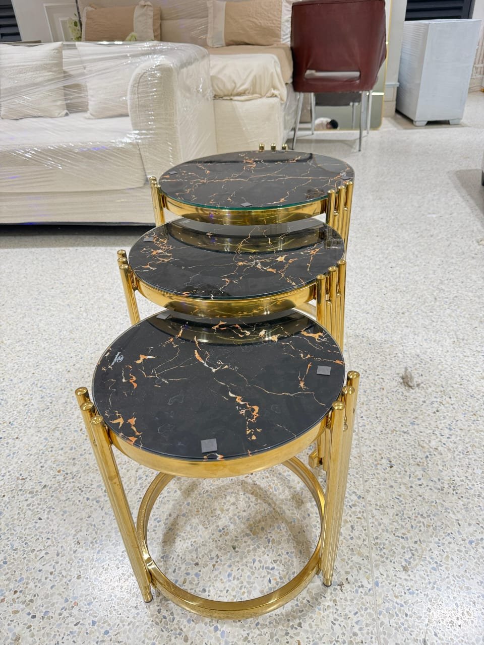 WhatsApp Image 2025-05-20 at 14.31.58 3-in-1 Round Glass Coffee Table Set - Black